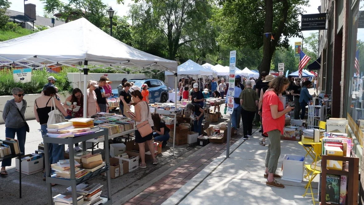 booksale3.jpeg