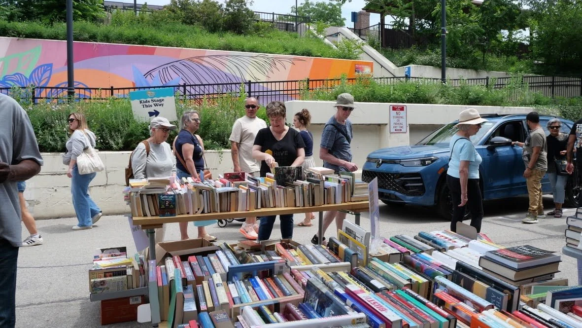 booksale6.jpeg