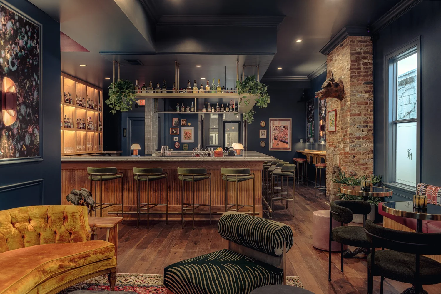 Bar photo 1