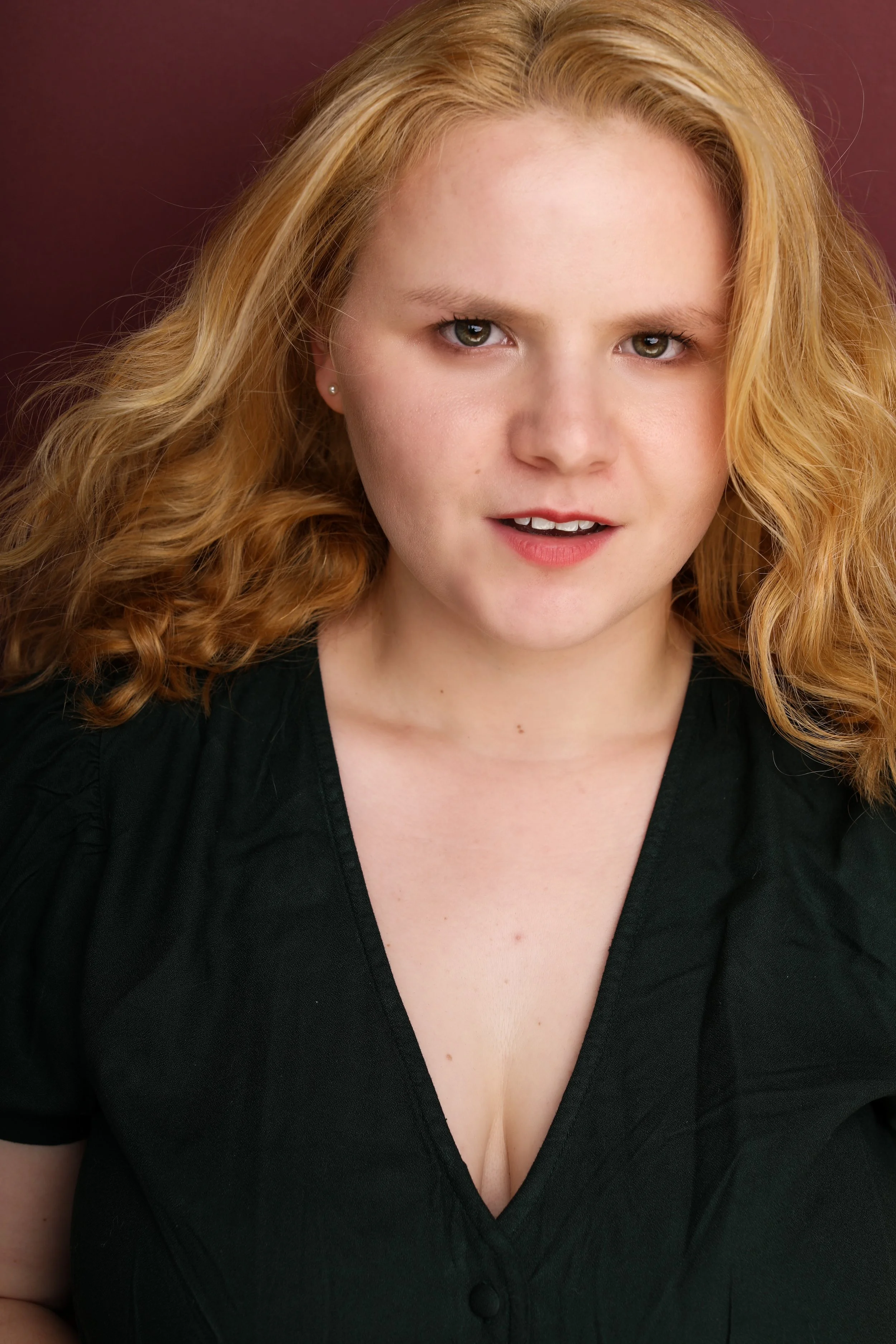 Meghan McGorry Headshot 5 EDIT.jpg
