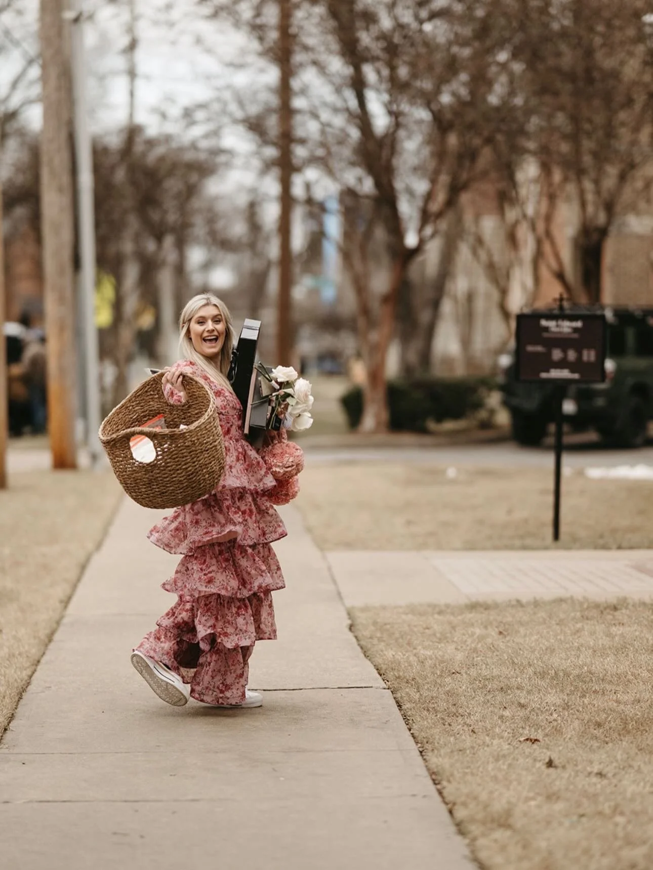 Enjoy this rare but very authentic action shot of me in my element - leaving a church ceremony, heading to the reception, heels off and Nikes on (temporarily 😂), arms full of programs, a guest book, phone, keys and probably three other things.

It&r