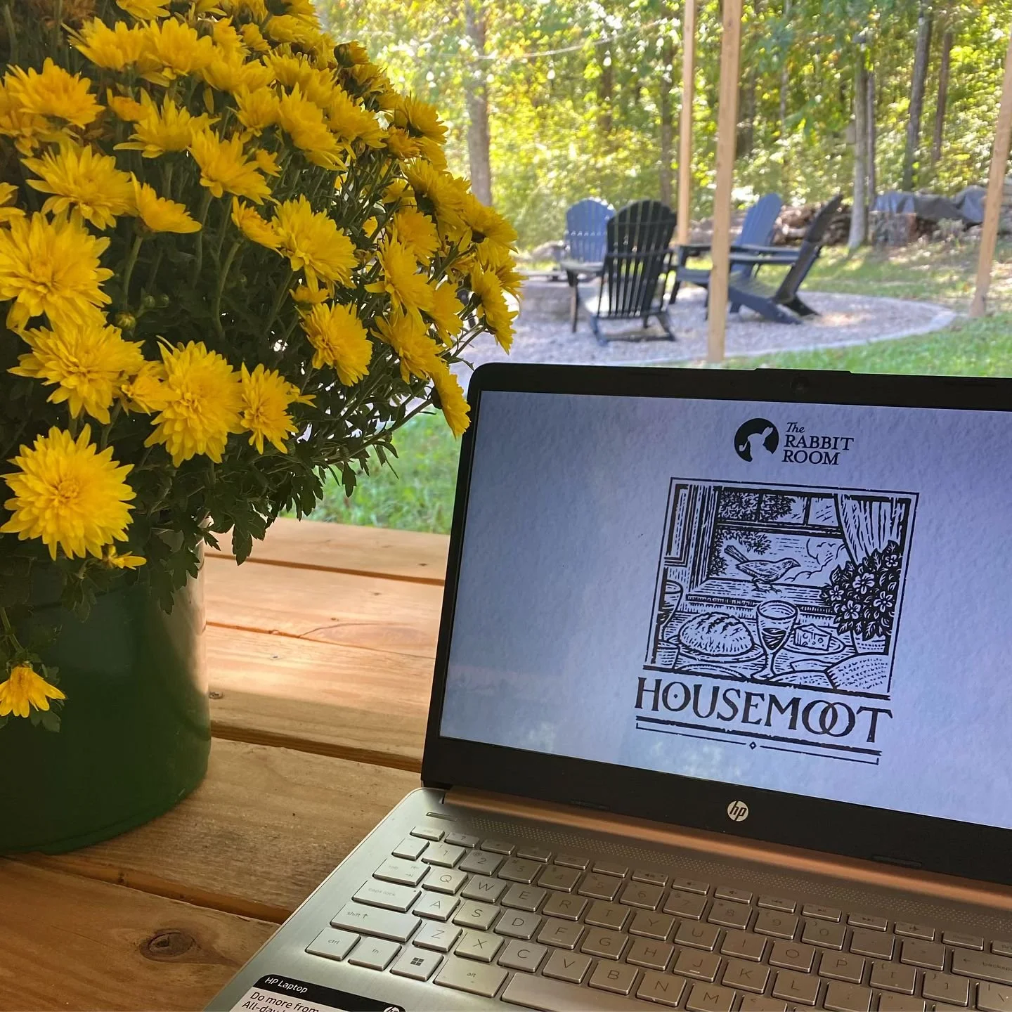 Enjoying a long weekend with good friends as we discuss how to tell the truth beautifully through creative expression.

#housemoot2024 #hutchmoot #therabbitroom