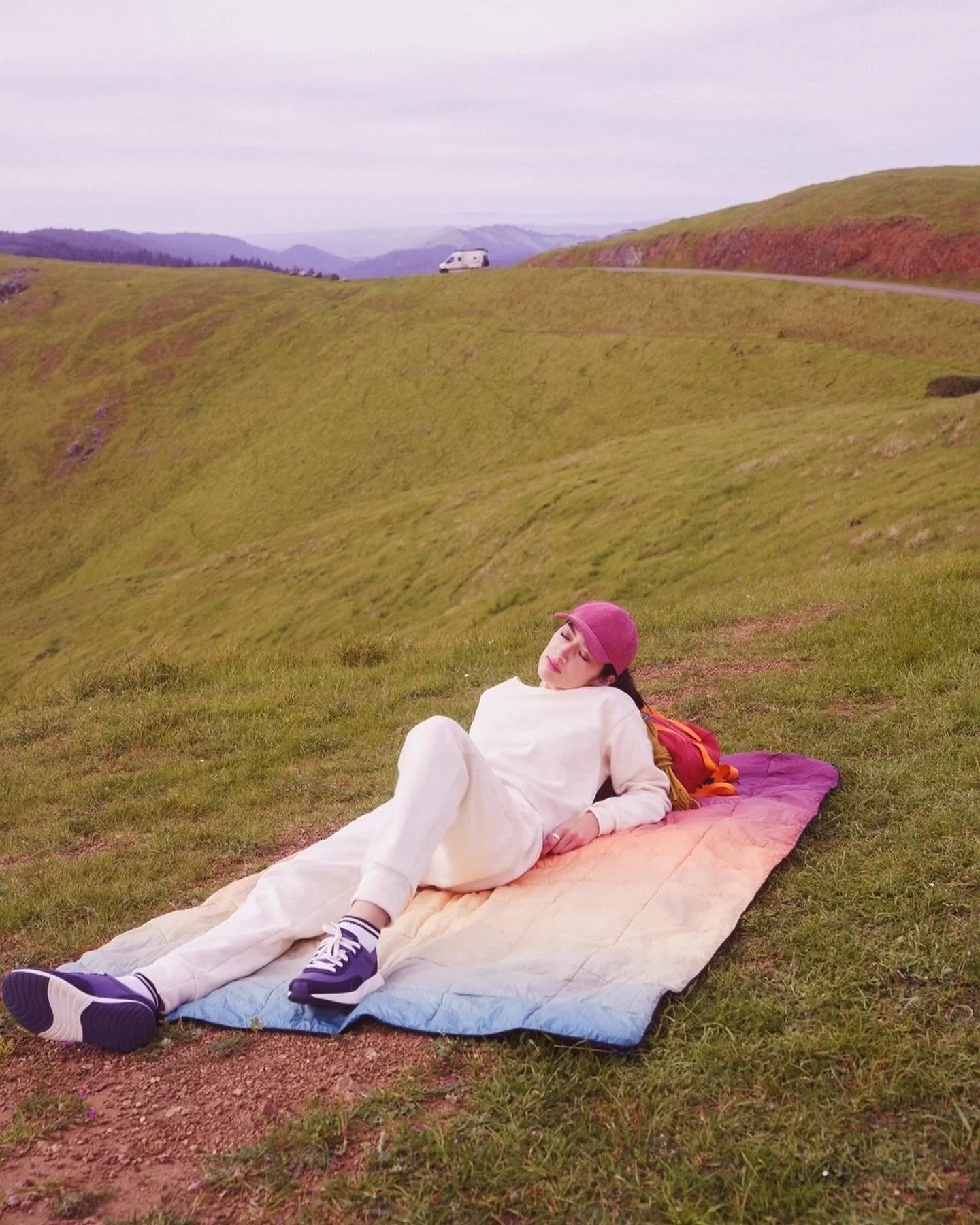 Excited to show some shots from my shoot with @myroseboreal ! They came all the way from Canada to create something awesome together. It was nice being able to speak French! Can&rsquo;t wait to share more! ⛰️📸

Models 
@alanaoburns 
@ohbowen 

Make 