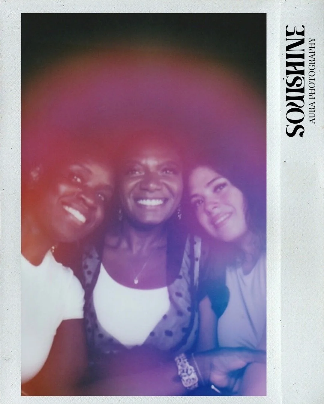 The energy of how souls radiate together is something special 🌈💫
⠀⠀⠀⠀⠀⠀⠀⠀⠀
While solo aura portraits capture your individual energy, duo or group portraits capture the bond between souls.
⠀⠀⠀⠀⠀⠀⠀⠀⠀
See the frequency of your love and friendship at o