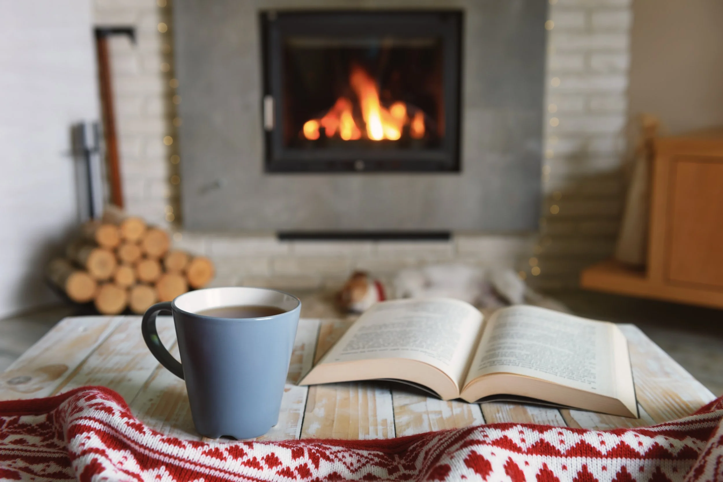 Hygge: How to Make Your Home The Coziest This Winter