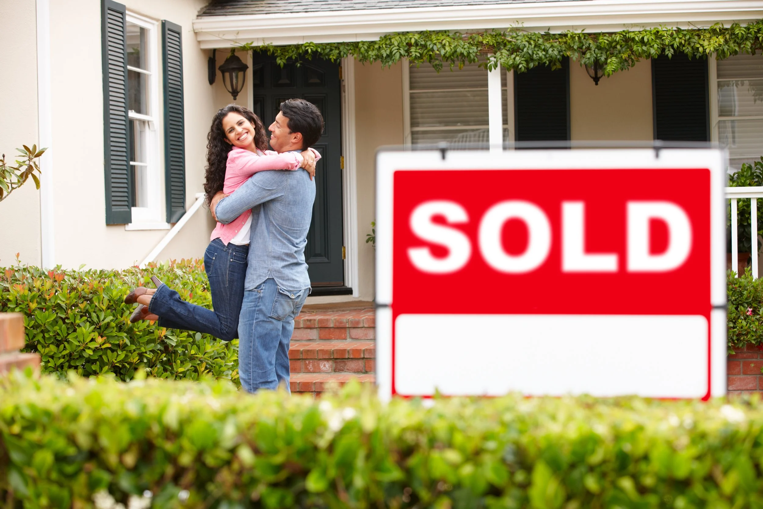 The First-Time Homebuyer’s Checklist: Essential Steps to a Smooth Purchase