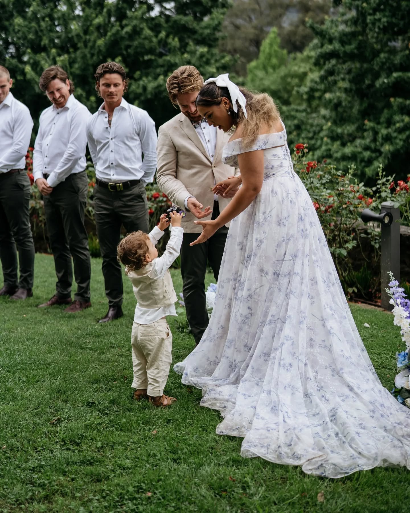 Monster trucks and winery weddings are a vibe. 

Reflecting on Shae &amp; Hamish's perfect day and the way these two and their little man took every part of the day in their stride. 

Photographer: @kaylamareephotography 
Venue: @feathertop_wine 
Pla