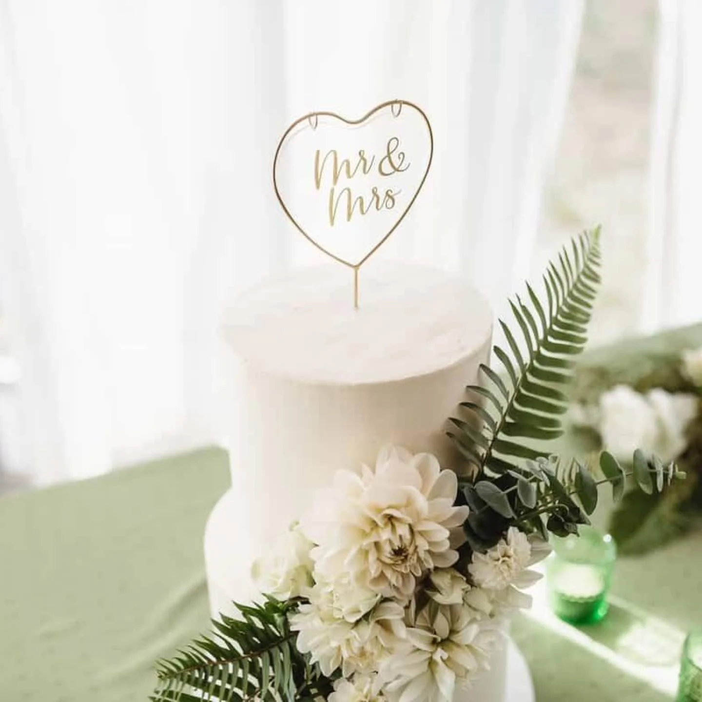 Throwback to a micro wedding last September 💚🌿
#microwedding#weddingseason#weddingcake#loveisintheair#smallbusiness#supportlocal#microbakerylife#cakesofinstagram#pnwbaker#quimpereventscollective#porttownsendweddin

Beautiful photo by @ashleyhobsonp