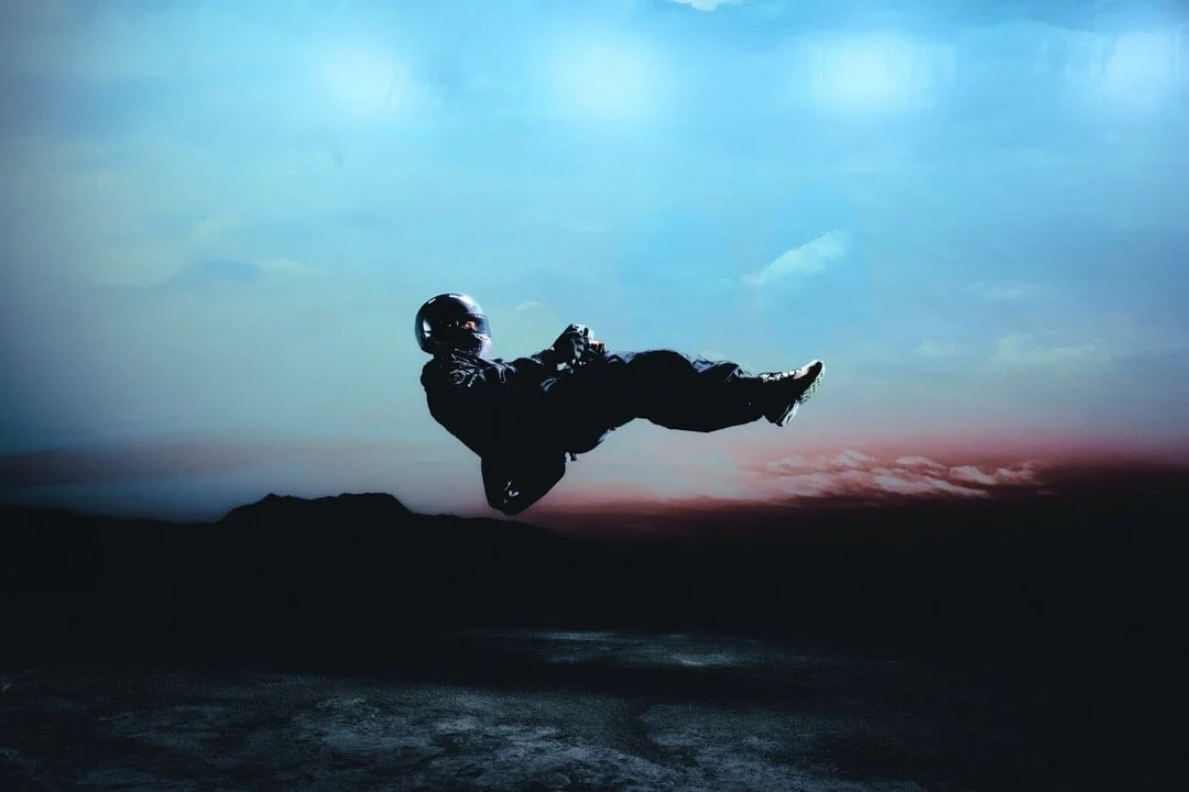 Extra_0755 Large.jpeg