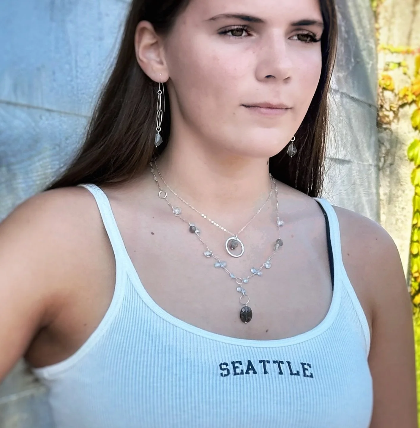Did you know March birthstone is Aquamarine? 

Moss Aquamarine is an amazing stone and pairing it with other stones like blue topaz makes it so special! 

#abaloriajewelryseattle #birthstones #aquamarine #marchbirthstone #bestbirthdayever❤️ 

Do you 