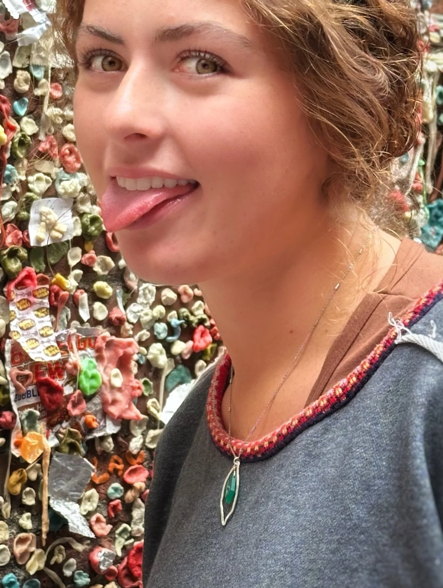 Floral silver framing green onyx.
Petal meets grit.

Hand-forged.
Sterling rooted.
Seattle textured.

The gum wall never looked so refined.

#abaloria #seattlejewelry #gumwall #artfulstyle #womenownedbusiness