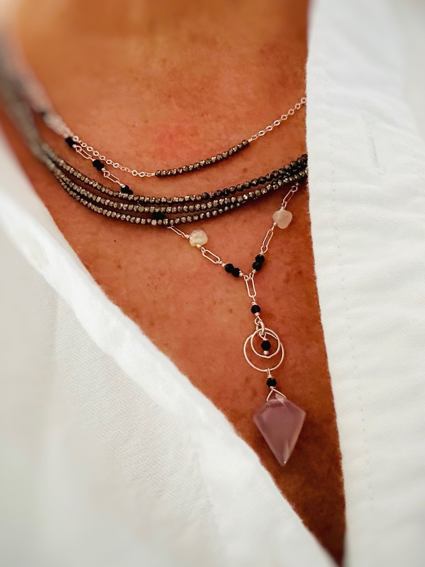 Perfect stack.

Lots of pyrite (fool&rsquo;s gold&hellip; but make it silver).
Pale blue chalcedony stealing the center.

Stack &rsquo;em up. 😉✨

#abaloriajewelryseattle
#pyritejewelry
#chalcedony
#studioseries
#stackyourstyle