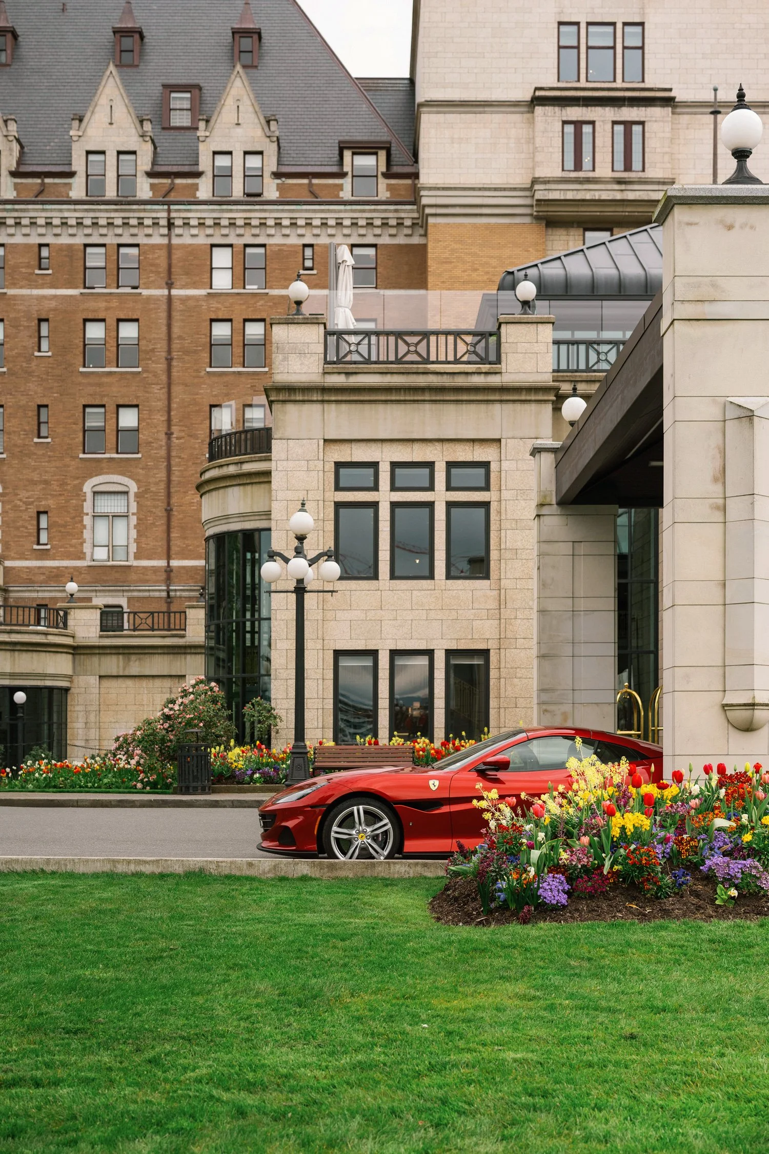 01-ferrari-portofino-red-empress-victoria-hotel-entrance.jpg