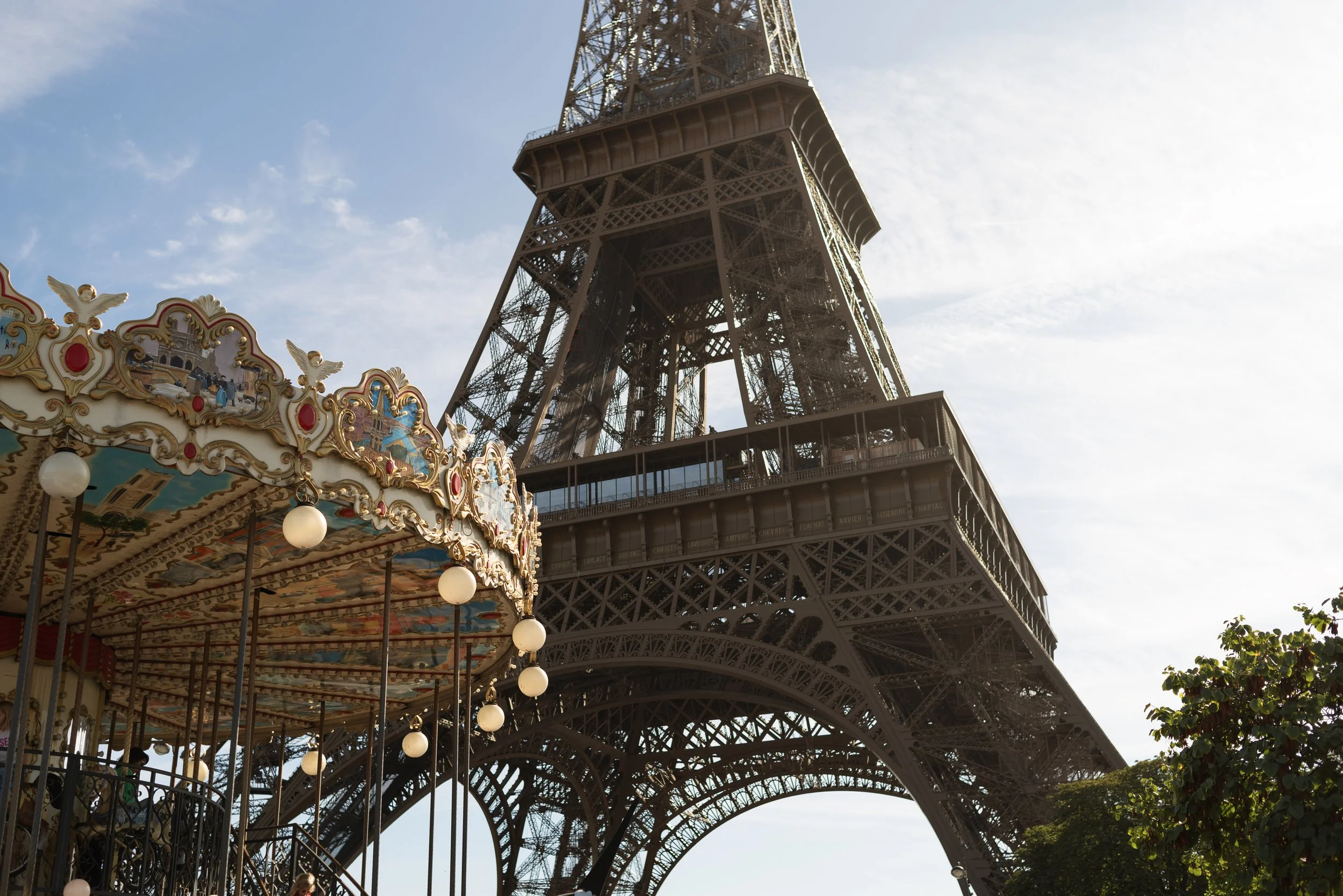 33-paris-eiffel-tower-carousel-dusk.jpg