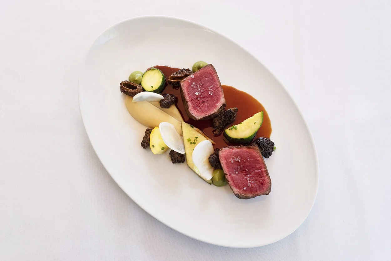 10-fine-dining-seared-tuna-mushroom-vegetables-white-plate.jpg