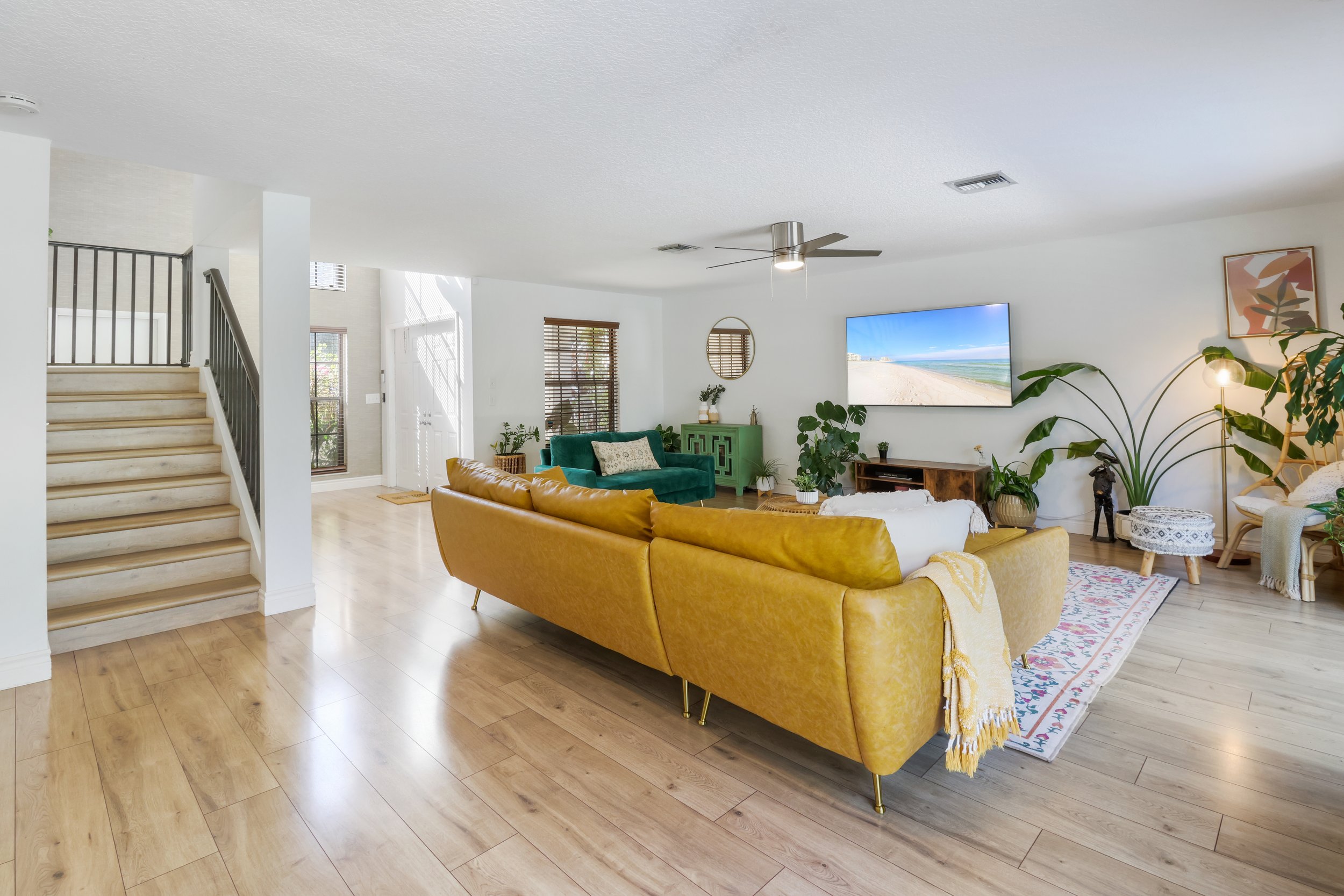 6 - GREAT ROOM 4.jpg