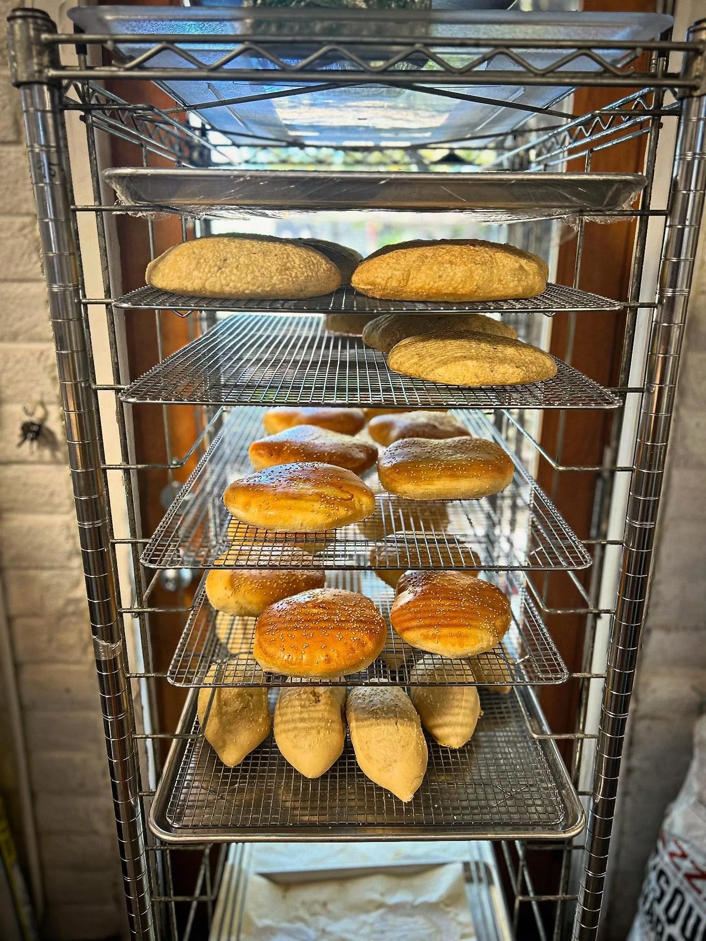 Did you know we bake our own bread? 😉 delicious vessel for our amazing ingredients!
.
.
#HMCkitchen #breadmaking #santafeeats #deli #sandwich #foodlovers #foodislife #howtosantafe #momandpopshop