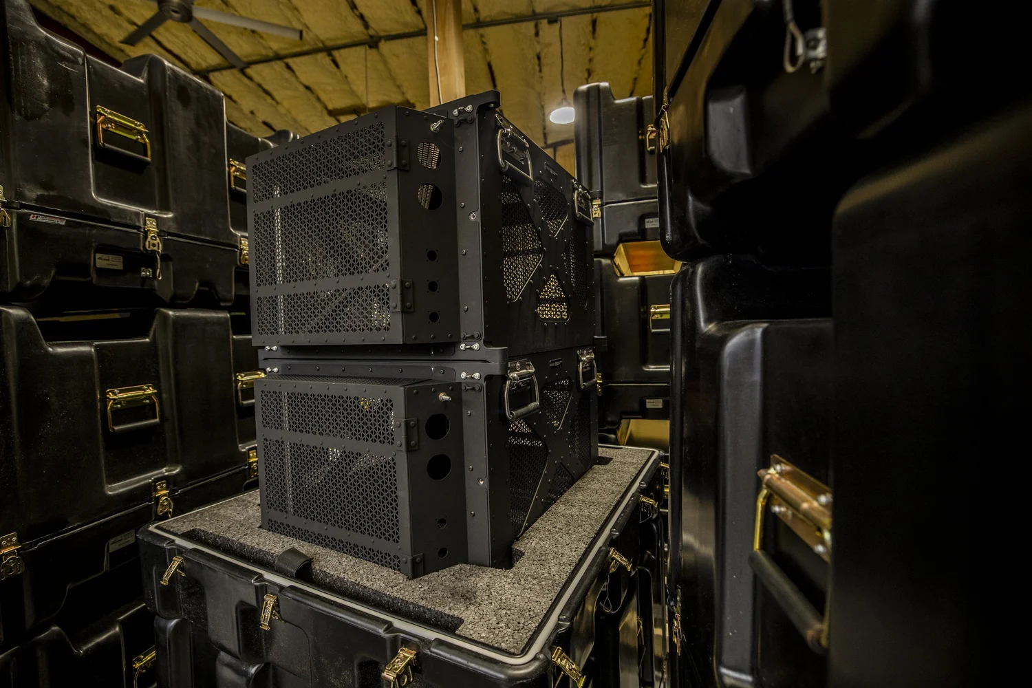 Mission Rack Cbs Panel Products — Helios Aerosystems