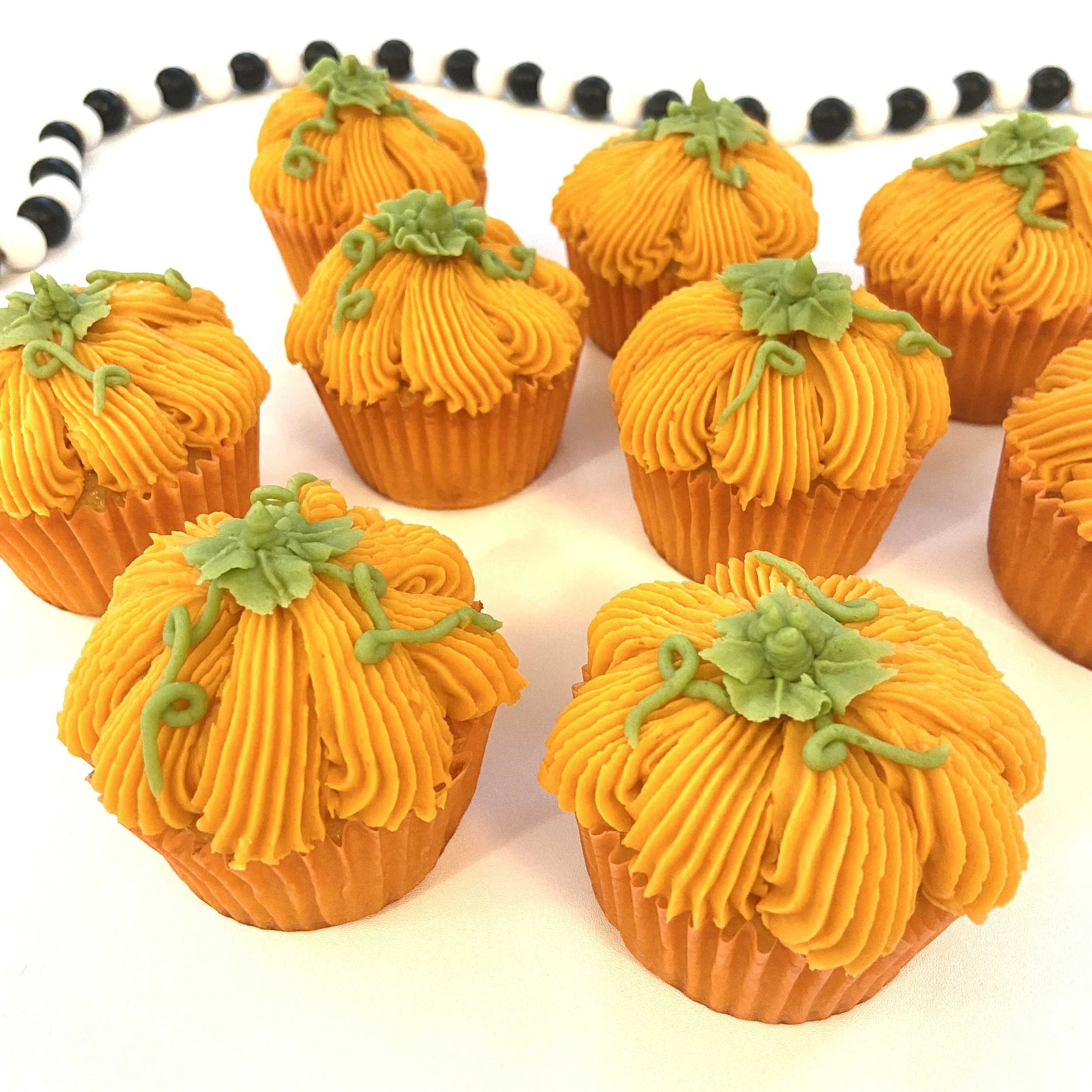 Halloween Cupcakes (dozen)