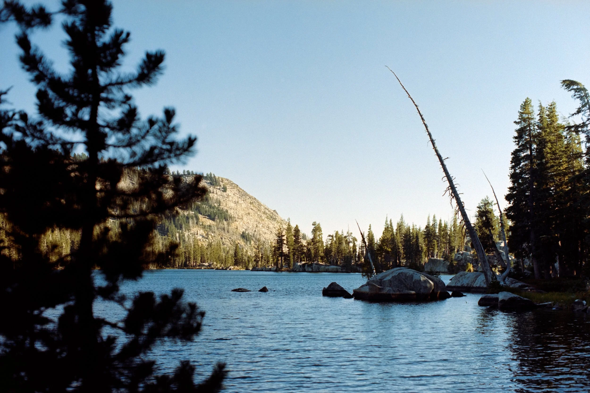 26-8 Desolation wilderness -13.jpg