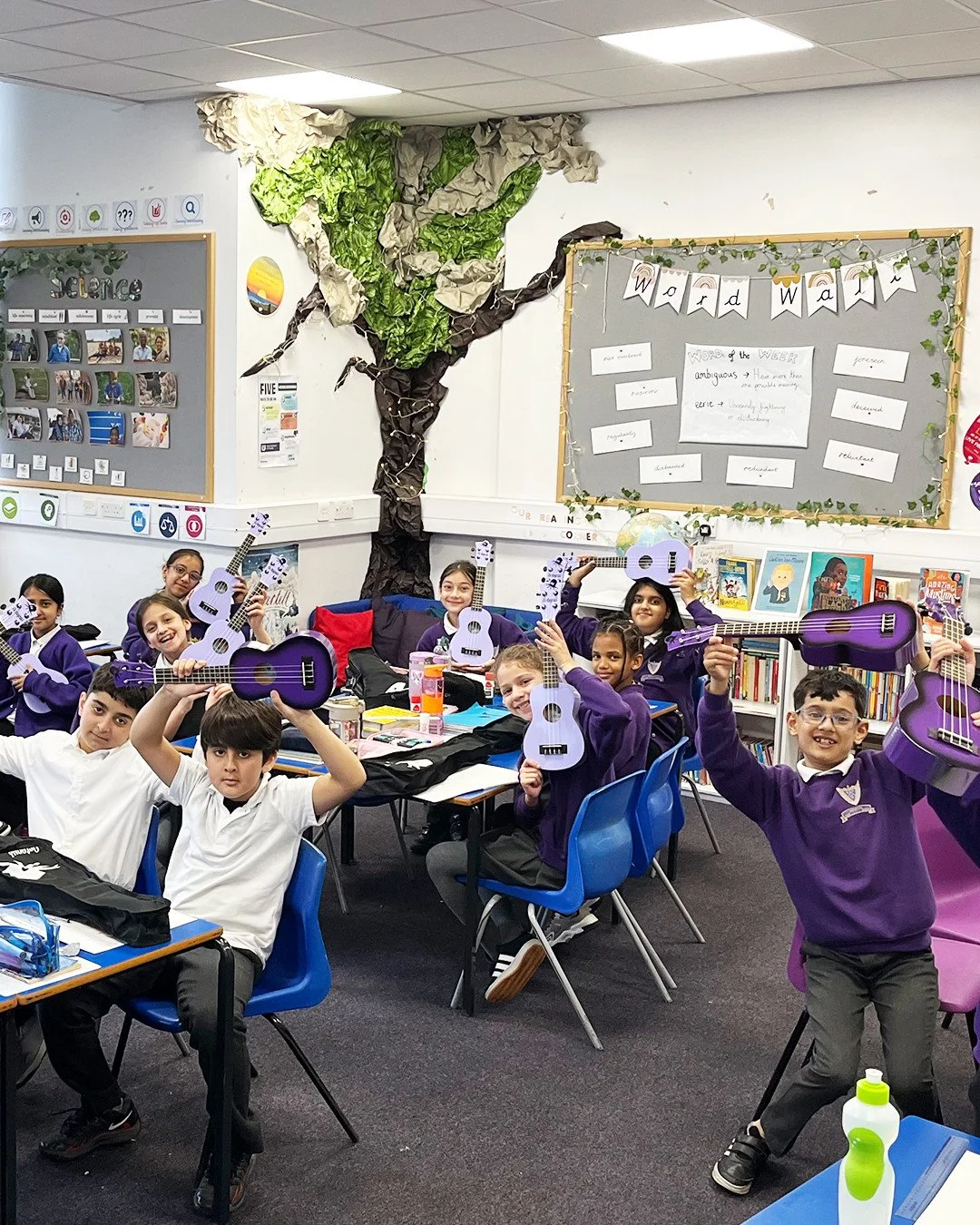 All smiles at Anderton Park Primary 💜⁠
⁠
Students showing off their brand new ukuleles &mdash; funded through RTM support &mdash; and ready to start their musical journeys!