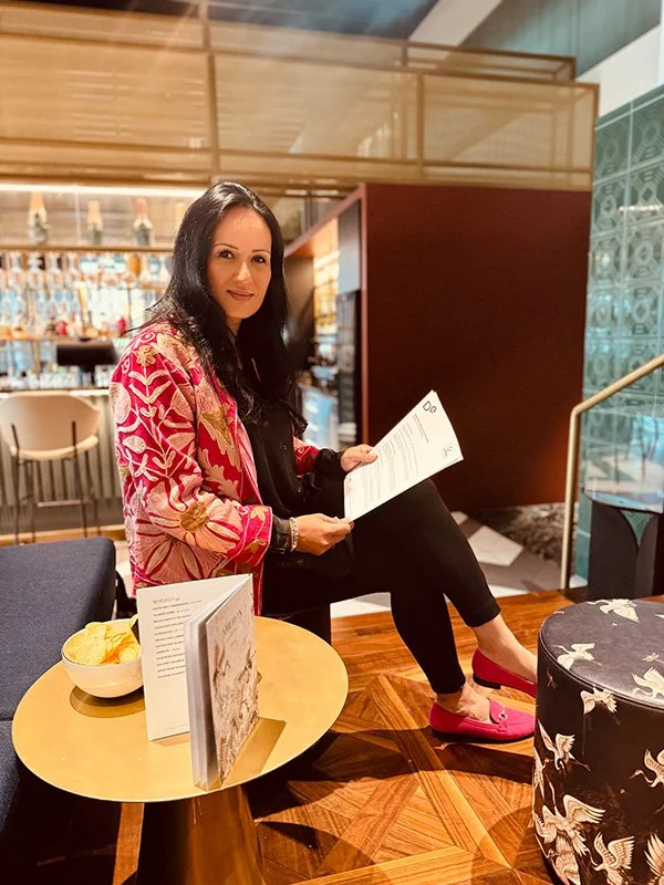 Host und Spenderin des Abends: Anja Trachsel-Mugil, Inhaberin von Designancy.
