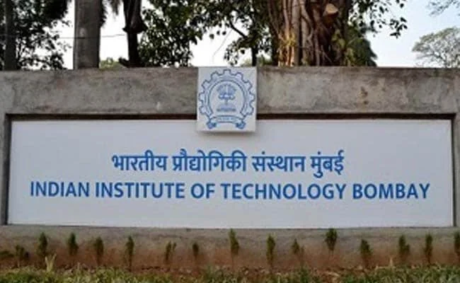 IIT-Bombay tells students, faculty to avoid 'political' lectures