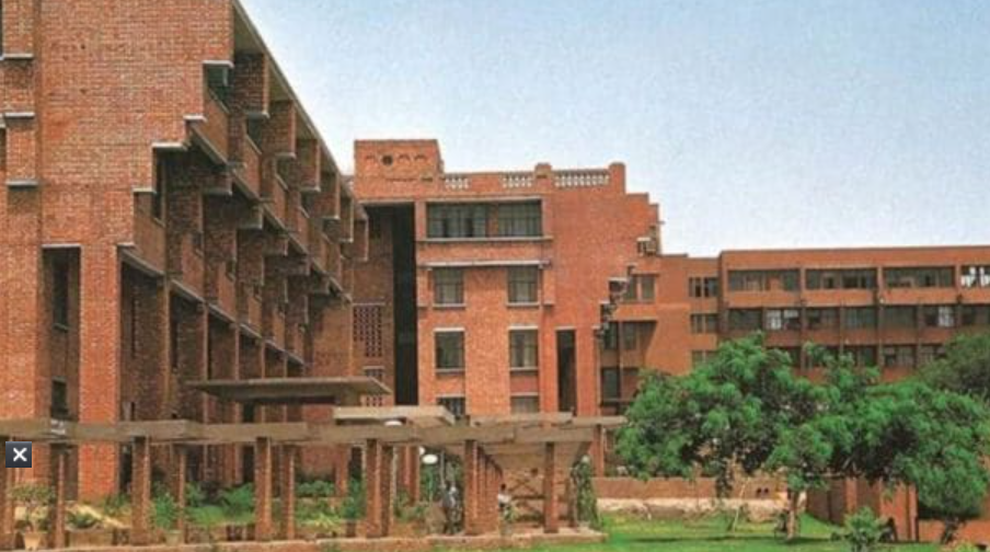 JNU Mulls Returning to In-house Entrance Test for PhD admission