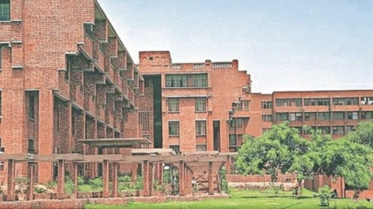 At JNU, No Headway on Bid to Bring Back Internal Entrance for PhD Courses