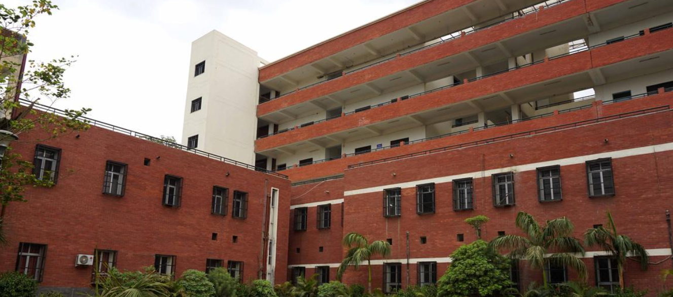 DU Professor Accused of Sexual Harassment Resigns after Protest by Students