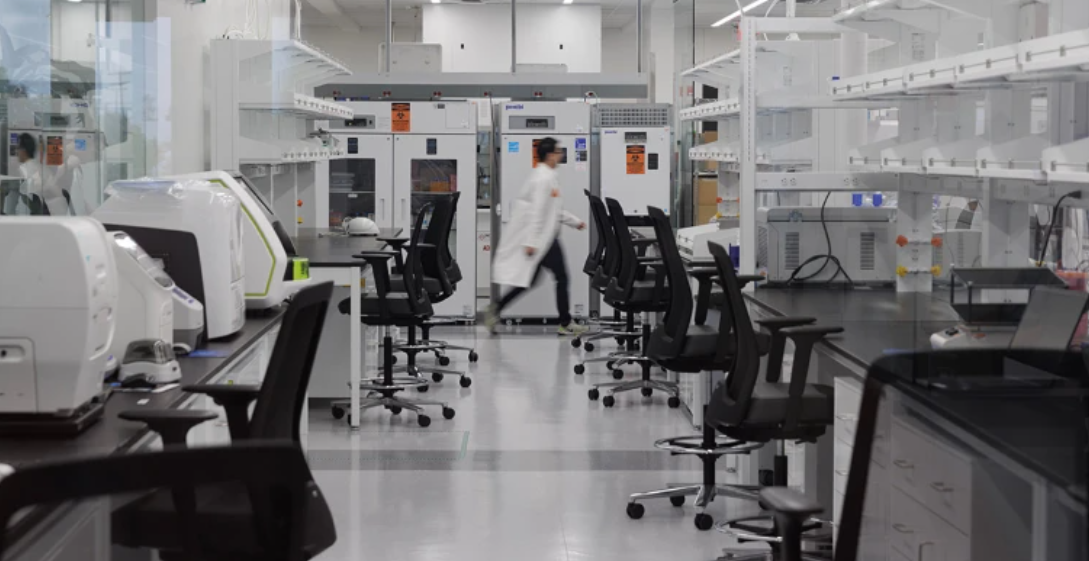 75% of US Scientists who Answered Nature Poll Consider Leaving