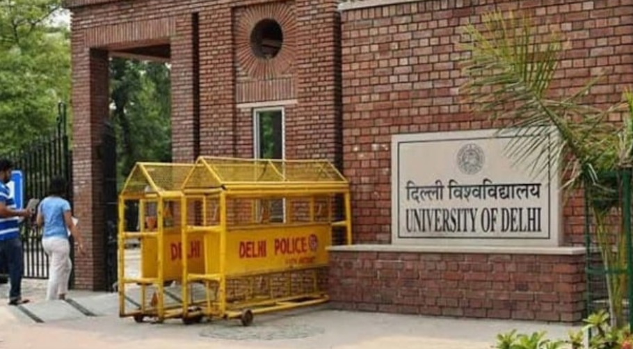 Why DU’s Mandatory Seminar Approval Rule Is Seen as a Tool of Ideological Control
