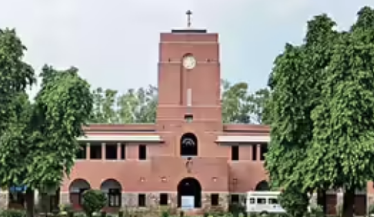 Delhi University Clamps Down on Protests, Imposes One-Month Campus-Wide Ban from February 17