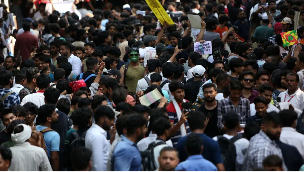 Students Should Not Become Political Tool by Joining ‘Cockroach’ Protest: DU Official
