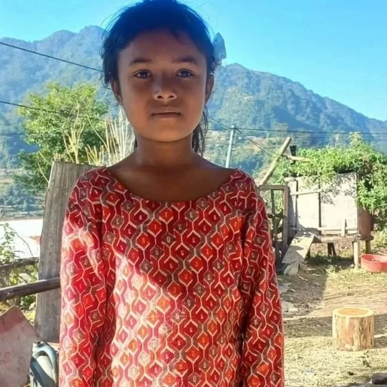 Nepal: Zwei Schwestern, ein Internat, 5.000 Euro