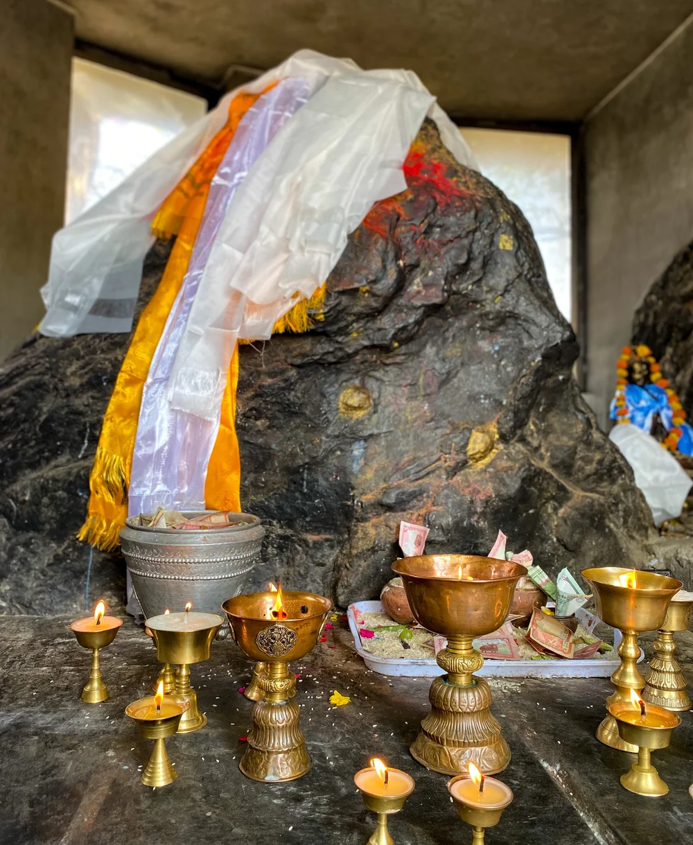  Hier in Namo Buddha. 