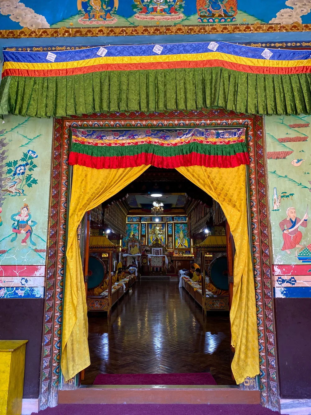  Eingang zum Kloster.  Foto: © Janine Beck  