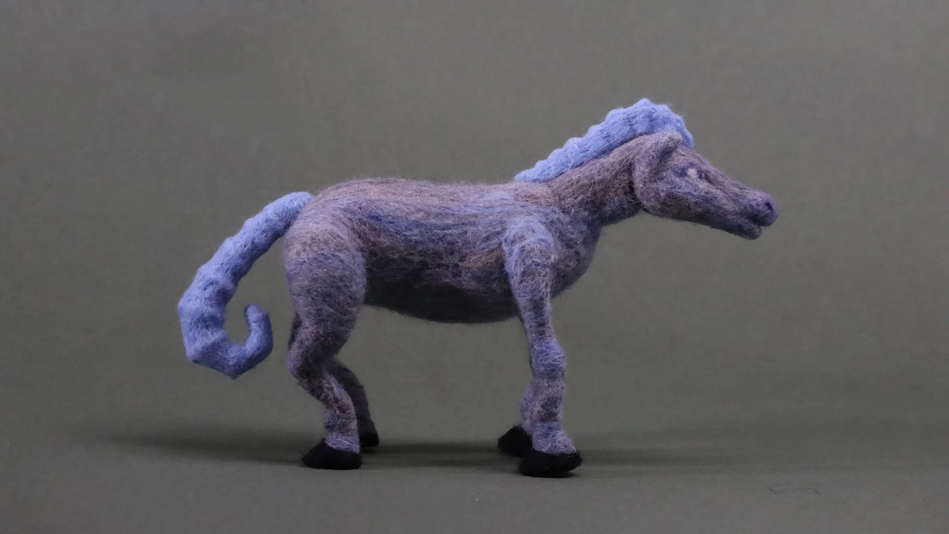 Nykur haegri heill likami.jpg