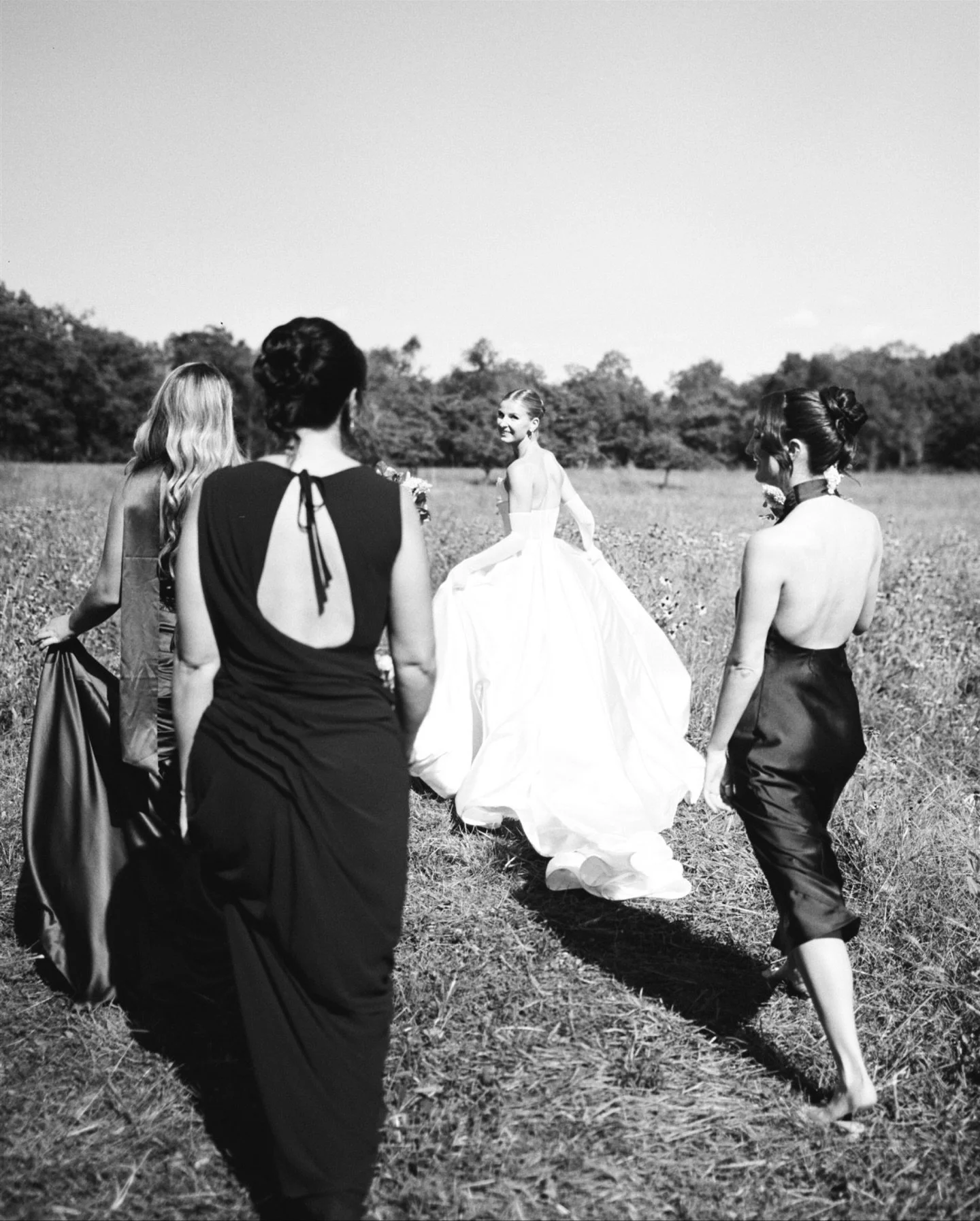 Running to set my holiday OOO 🦃

Planning|Design @cheersdarling_events 
Photographer Madi Pere Photography
Catering @spilledmilkdc 
Hair &amp; Makeup @caitlynmeyerpro  Caitlyn Meyer Beauty
Florals @hollychapple  Holly Chapple
Rentals | Decor Somethi