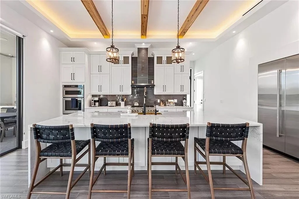 Custom kitchen in Fort Myers FL home by Alexander2 Construction