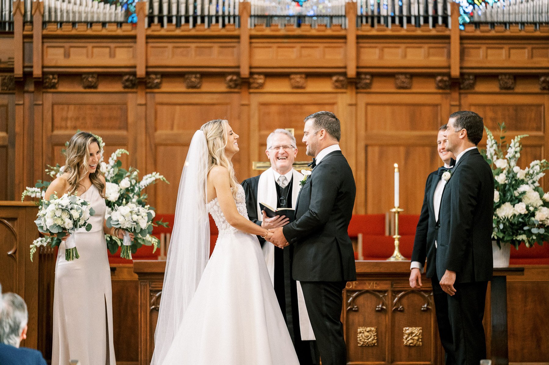 American Yacht Club Wedding by Michelle Lange Photography-34.jpg