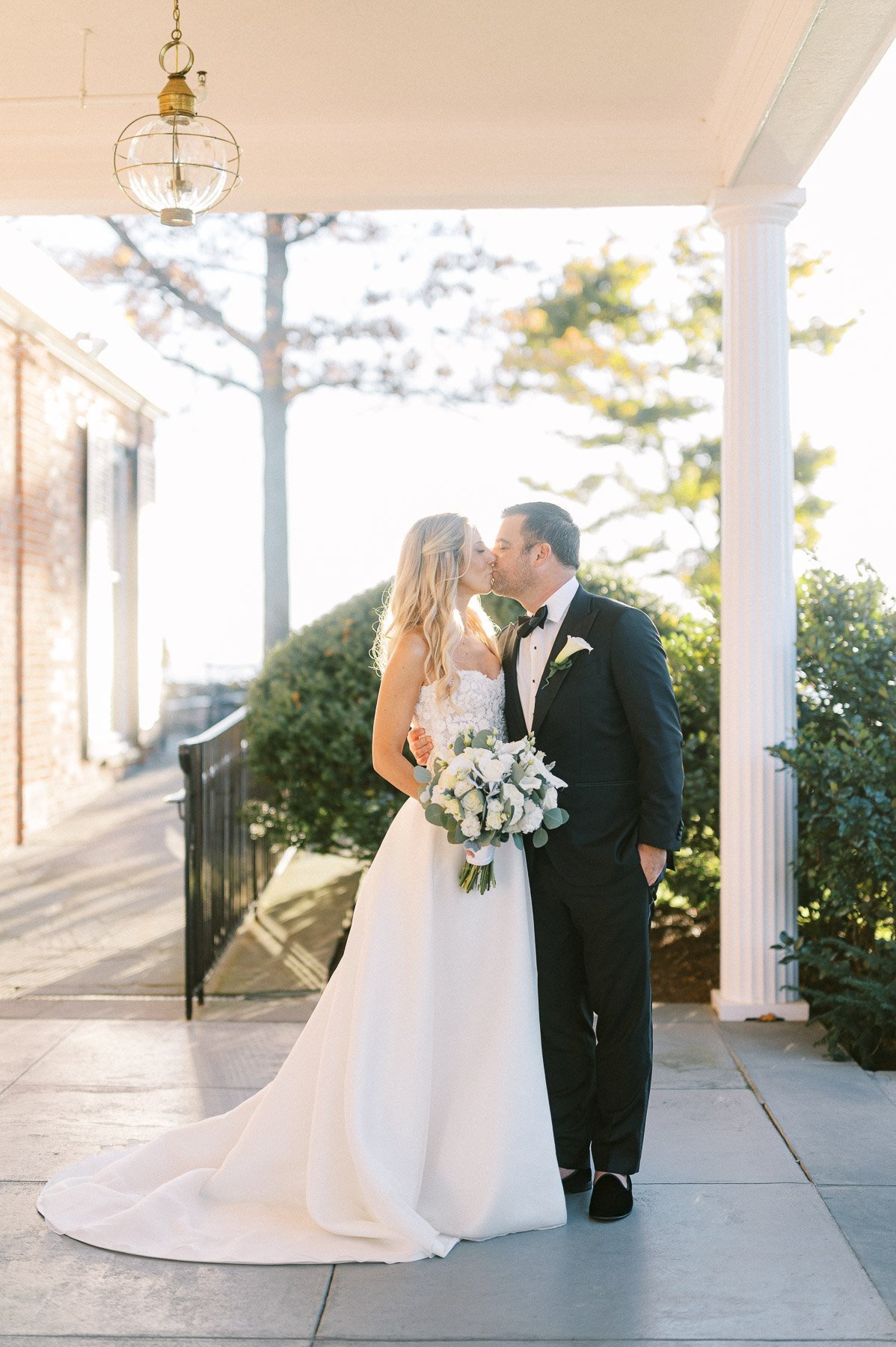 American Yacht Club Wedding by Michelle Lange Photography-90.jpg