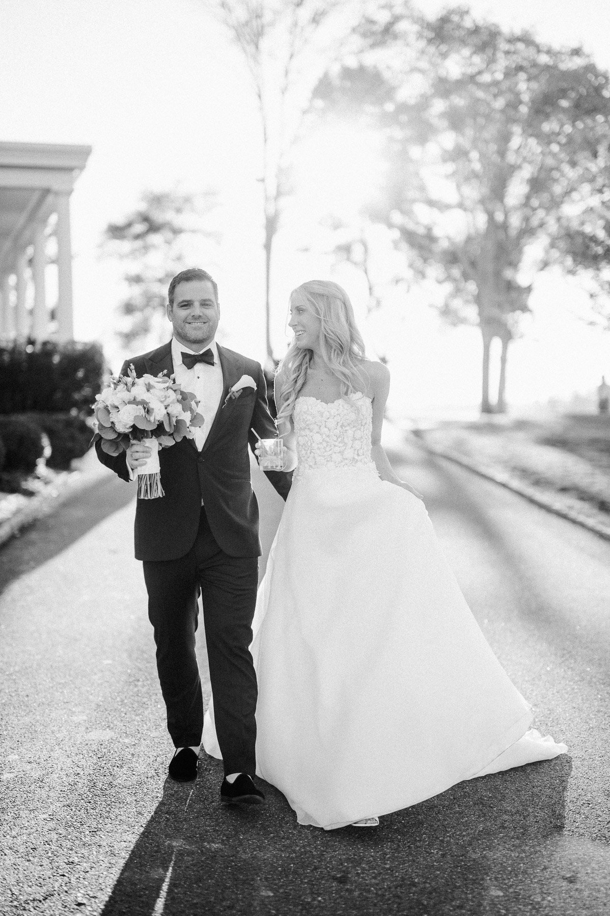 American Yacht Club Wedding by Michelle Lange Photography-91.jpg