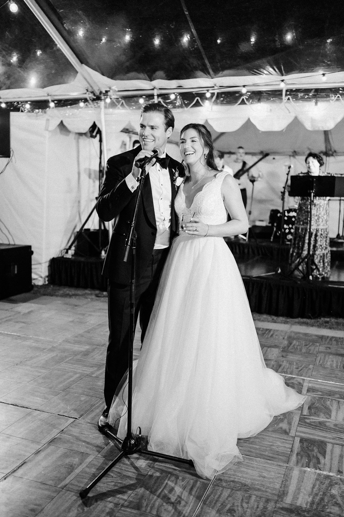 Brewster Inn Wedding by Michelle Lange Photography-78.jpg