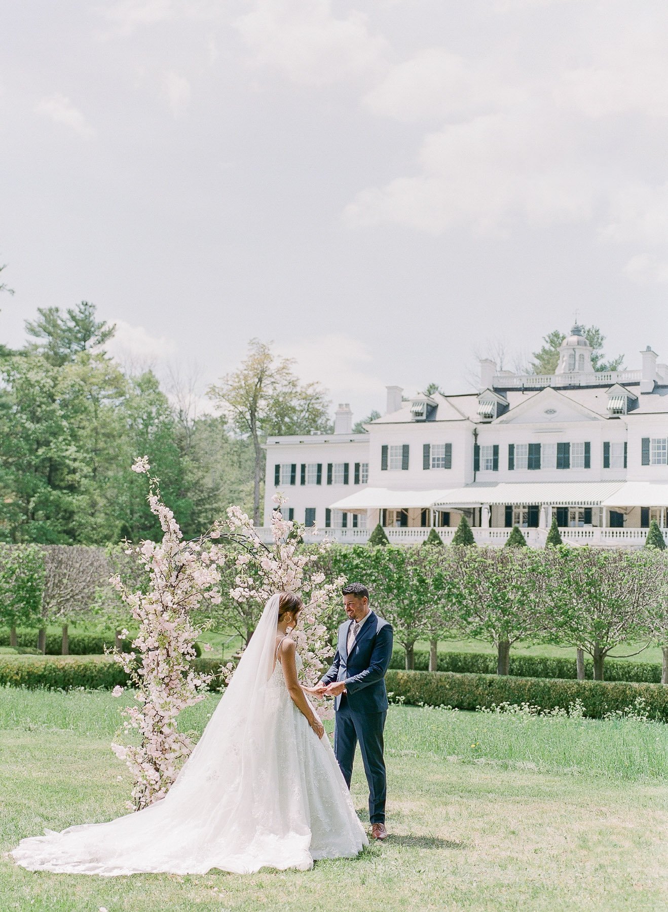 Kelly Strong The Mount Styled Wedding Editorial in Lenox MA by Michelle Lange Photography-59.jpg