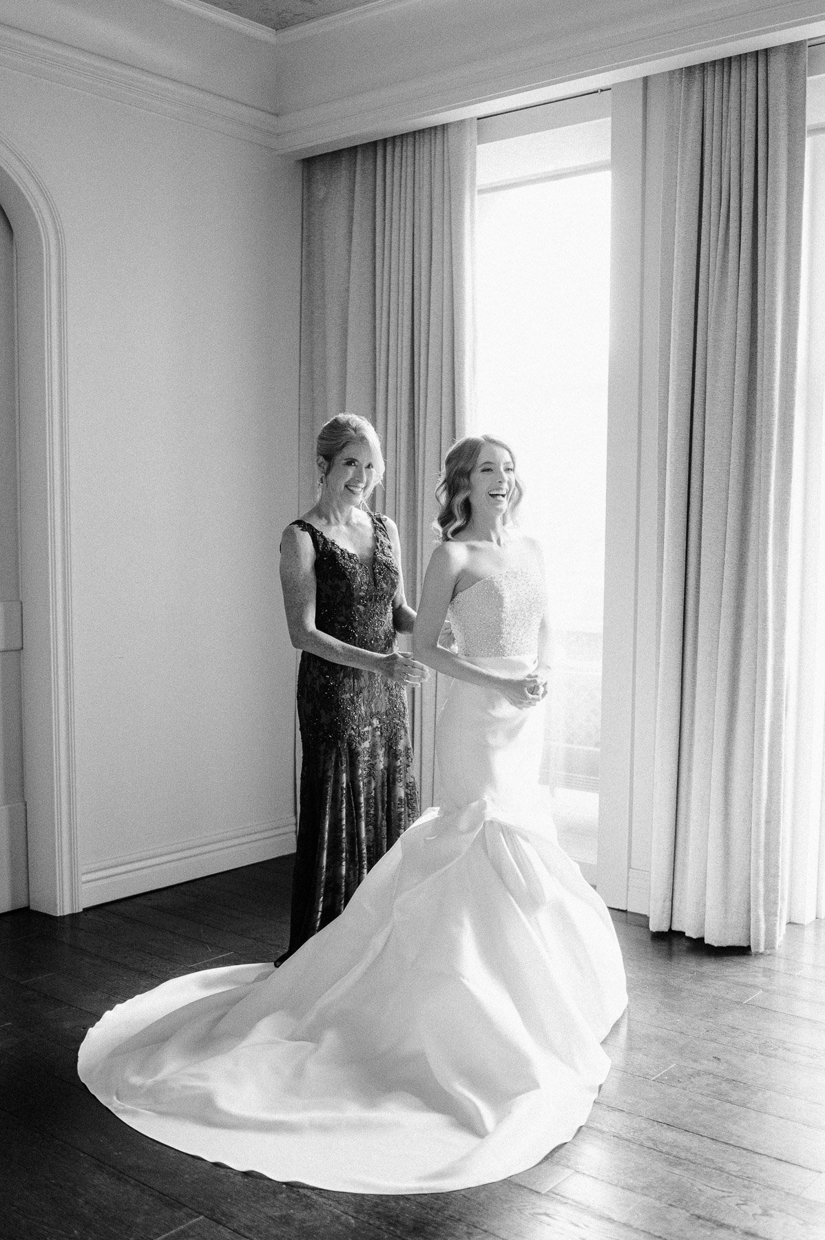 Adelphi Wedding by Michelle Lange Photography-13.jpg
