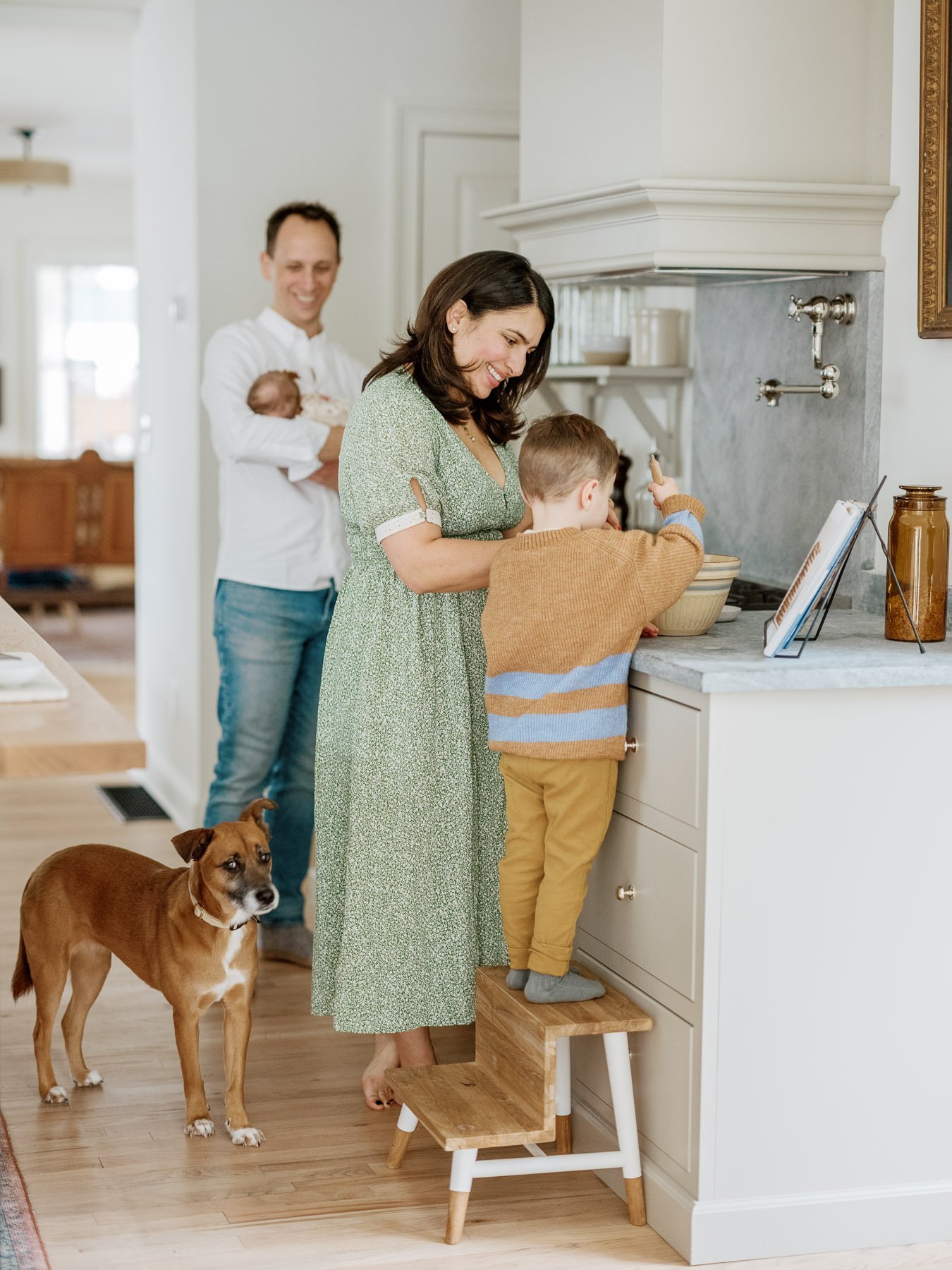 Saratoga Springs in home family session with devol kitchen