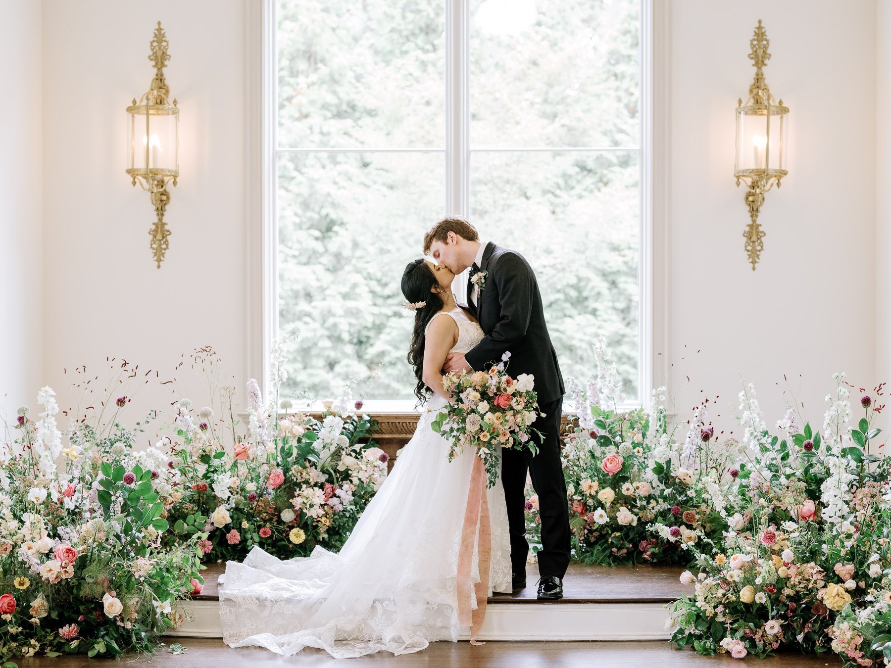 Park Chateau Wedding by Michelle Lange Photography-70.jpg