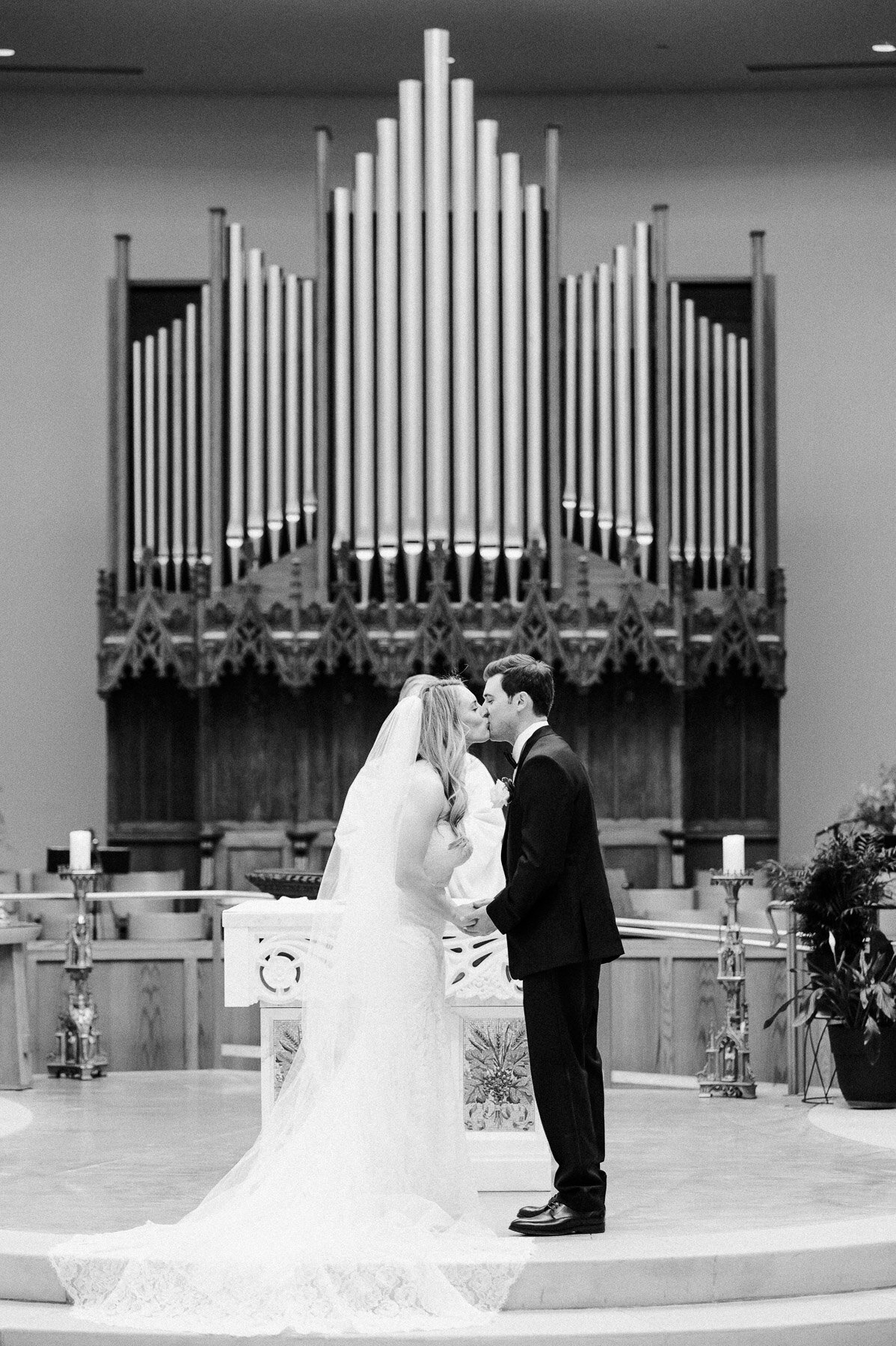 Adelphi Wedding by Michelle Lange Photography-15.jpg