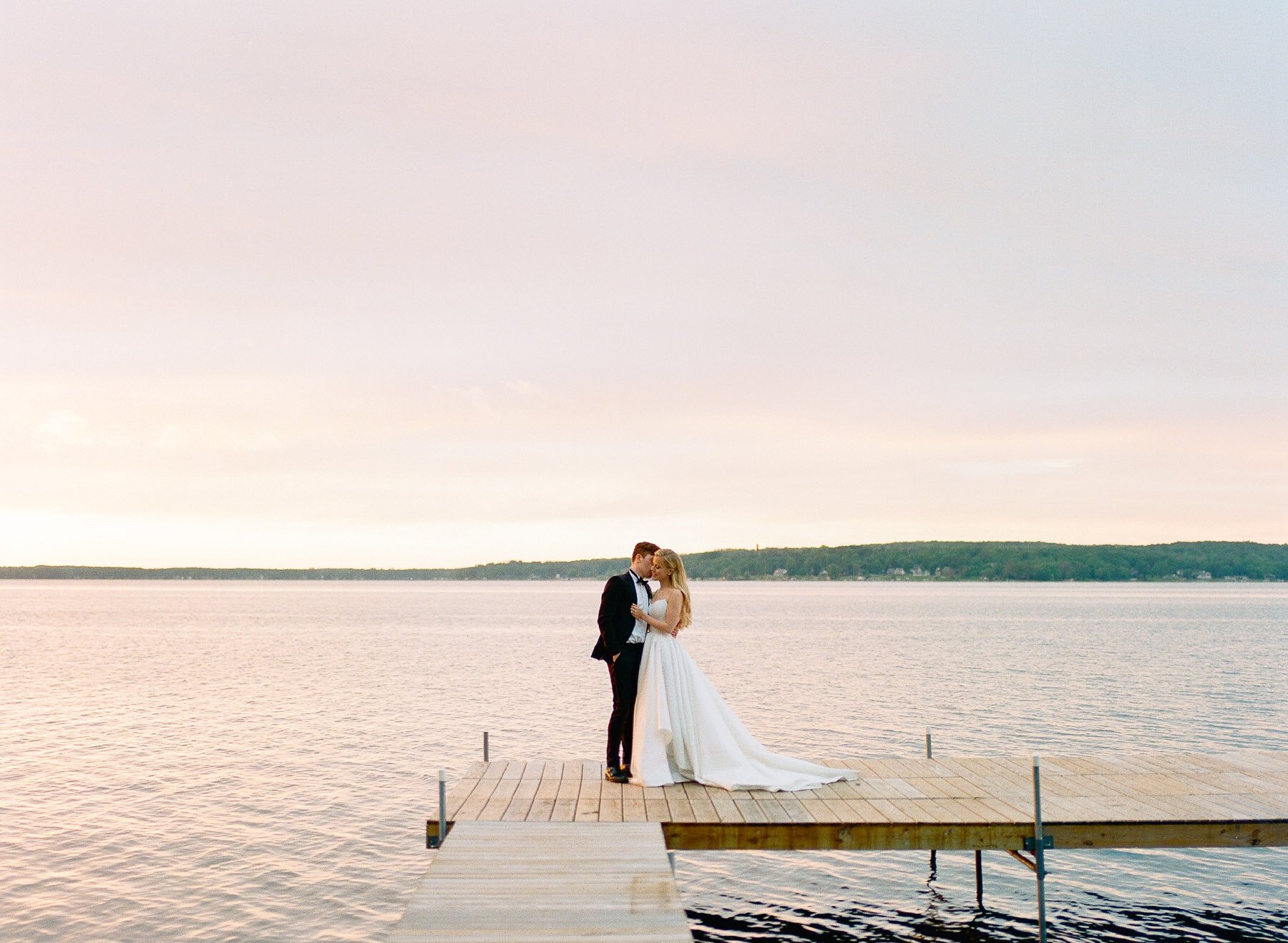 Lake Chautauqua Institution Wedding by Michelle Lange Photography-75.jpg